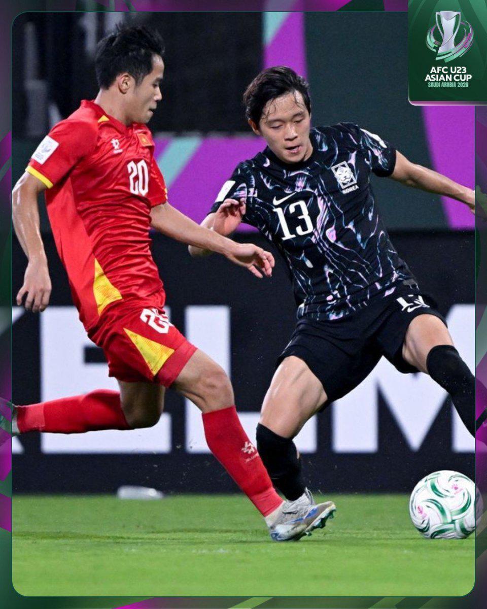 世俱杯买球-耻辱！韩国多打1人轰32脚仍输越南 门将7次扑点全猜错 韩媒：灾难